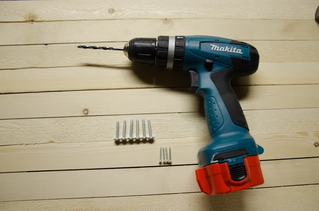 Fixation au mur